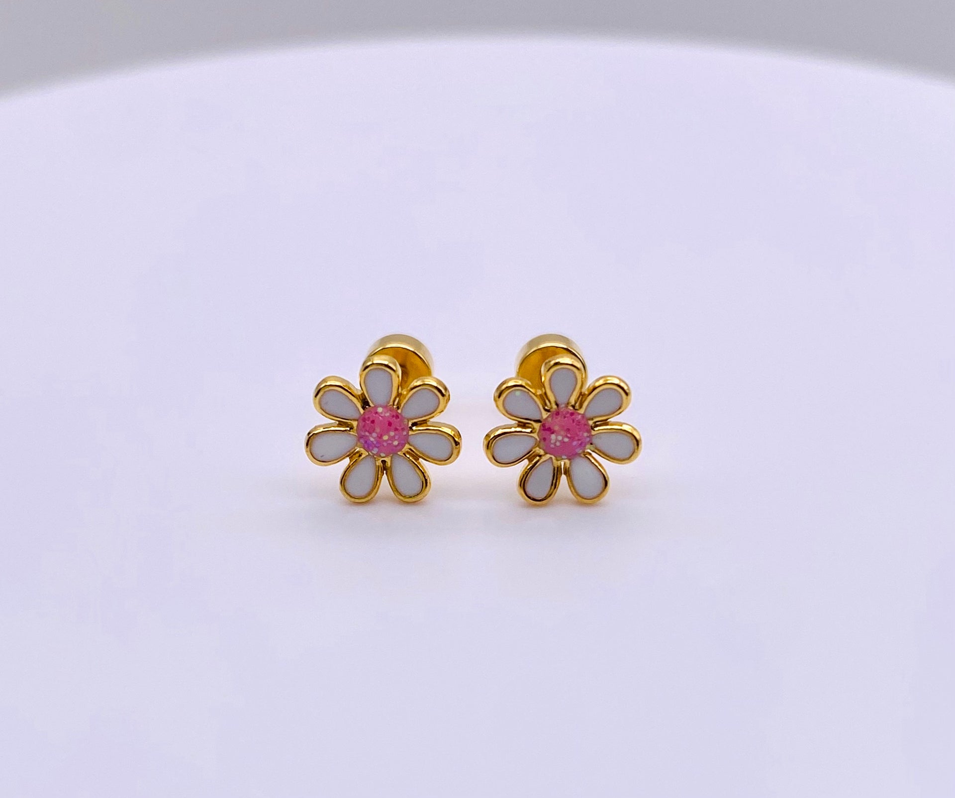 Daisy Flower STUD - FLAT BACK