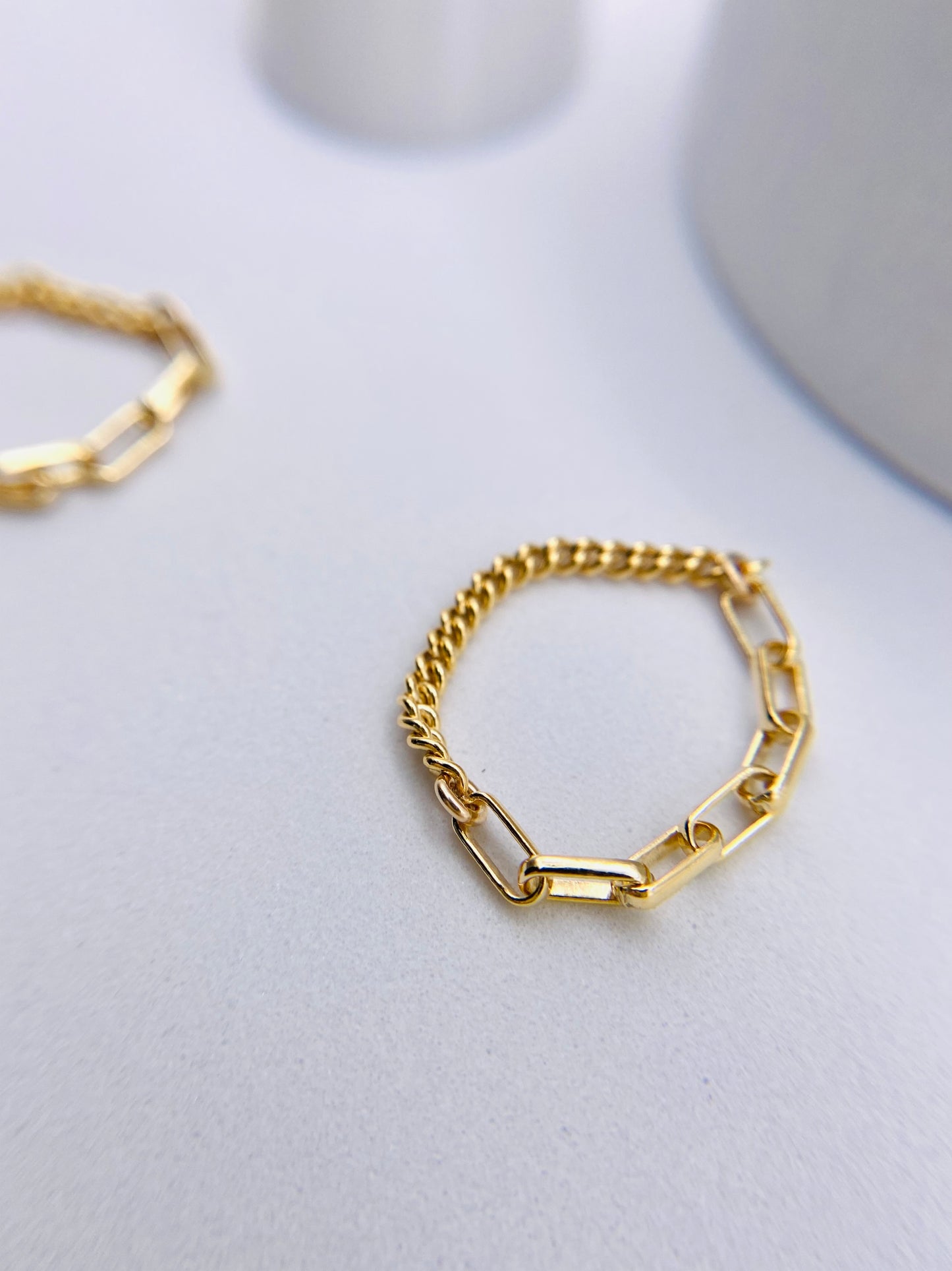 Paperclip w/ Curb Ring