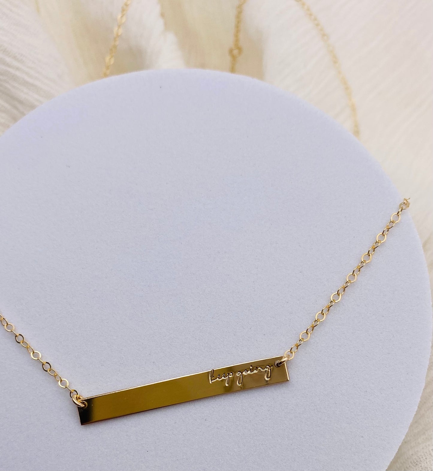 KEEP GOING Bar Necklace