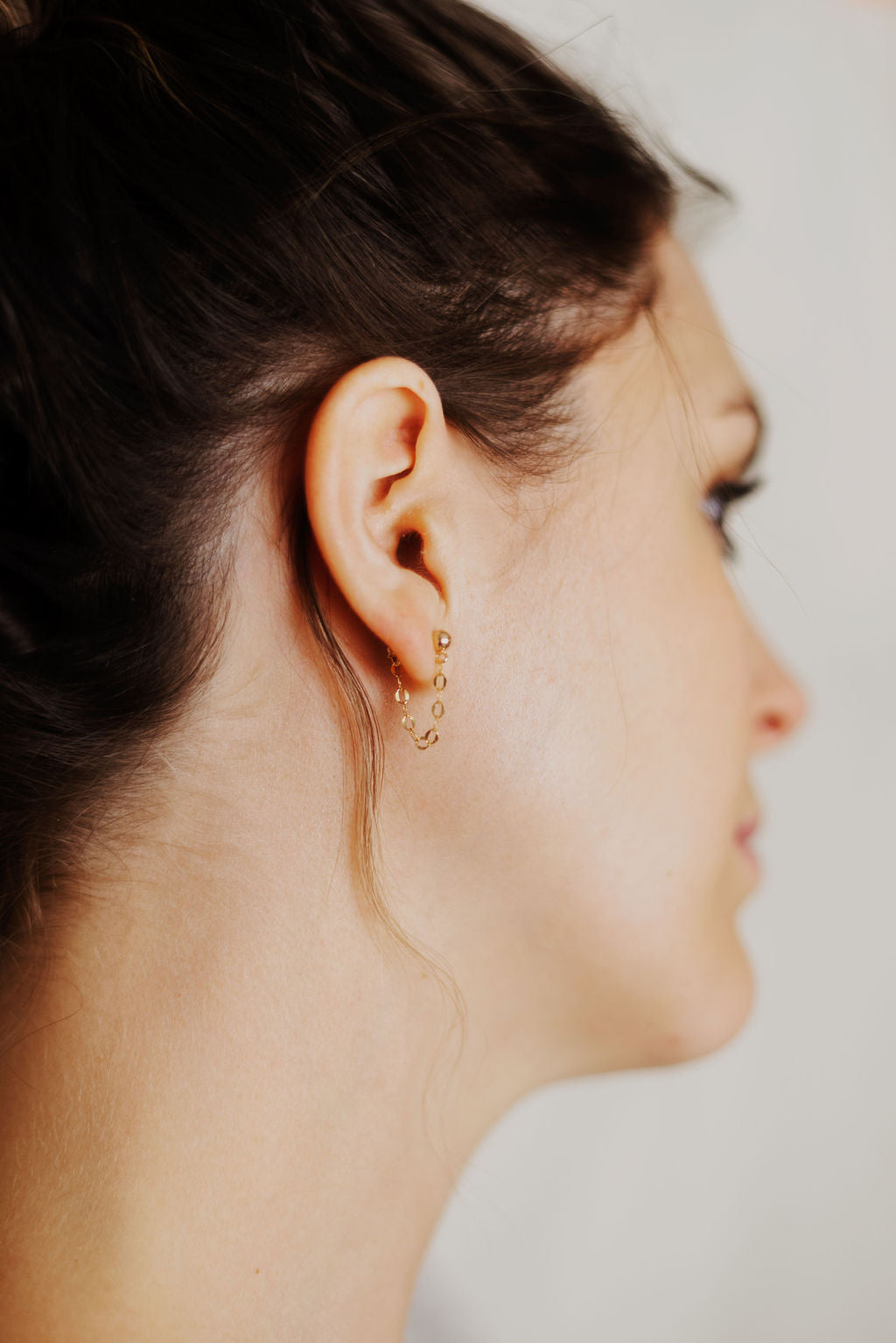 4MM Stud with Shiny Chain