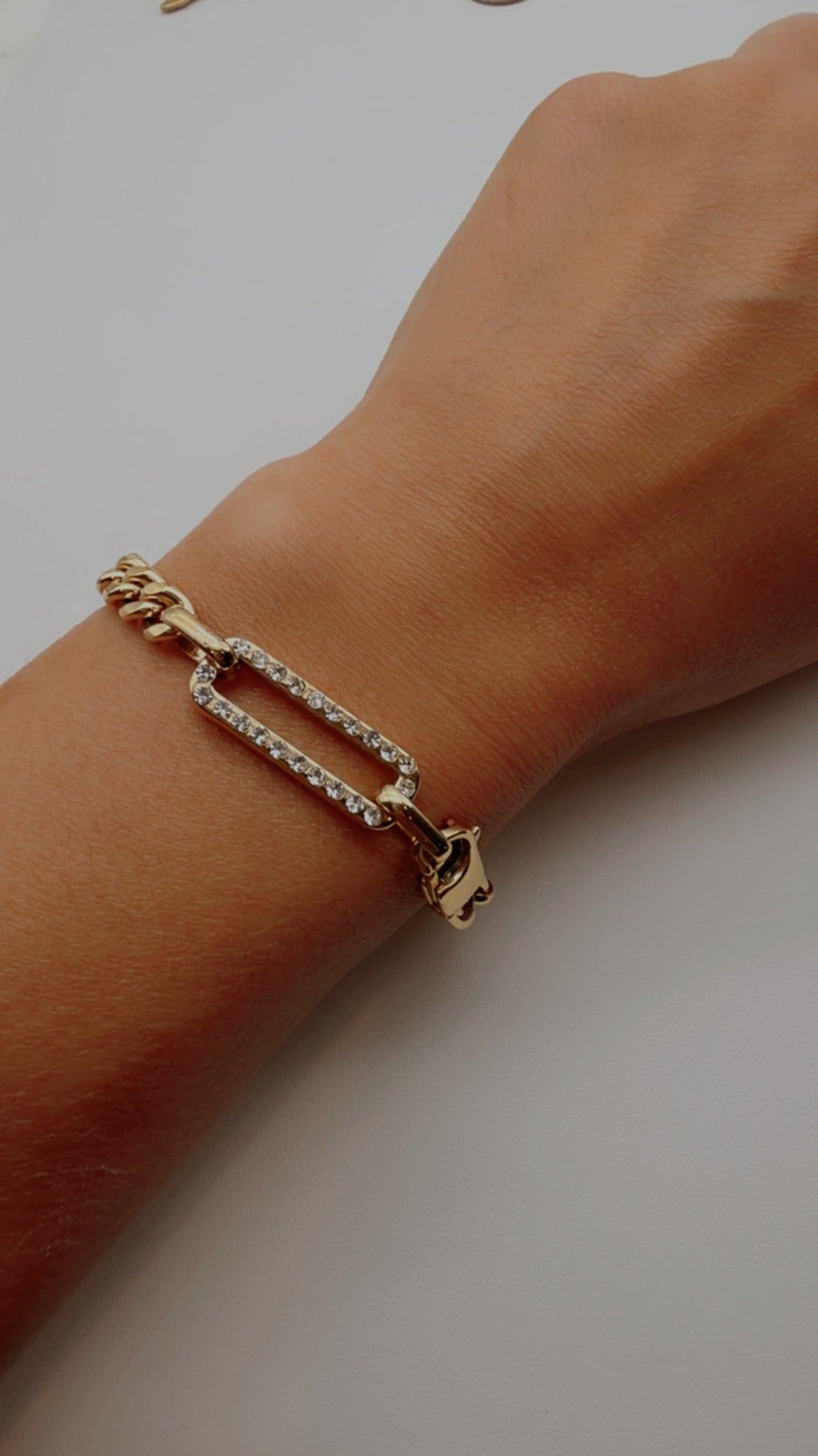 Large Rectangle CZ Curb Chain Bracelet - 18K