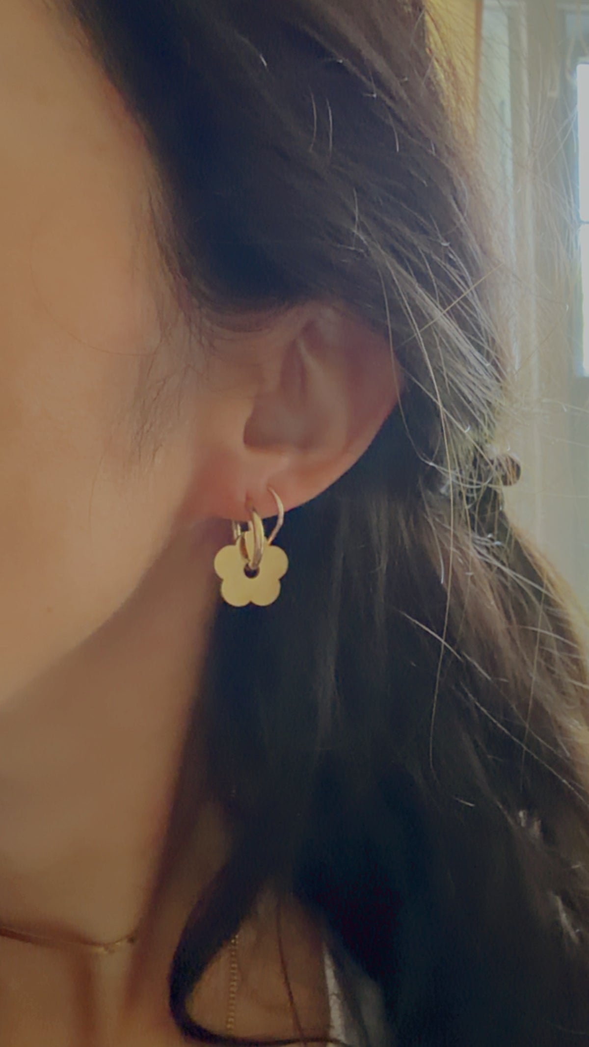 Daisy Charm Gold Hoops - 18K