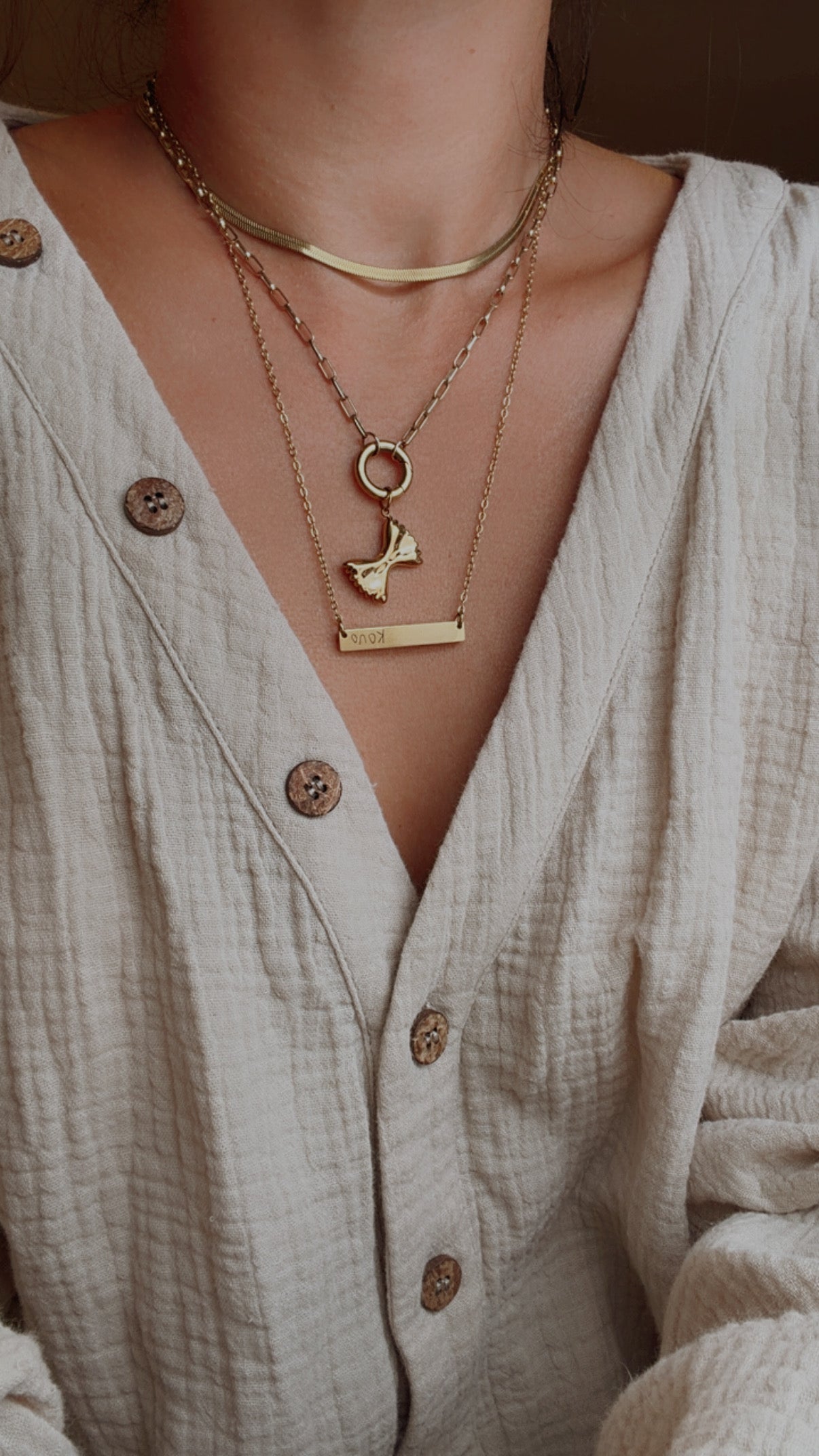Bowtie Pasta Charm - 18K