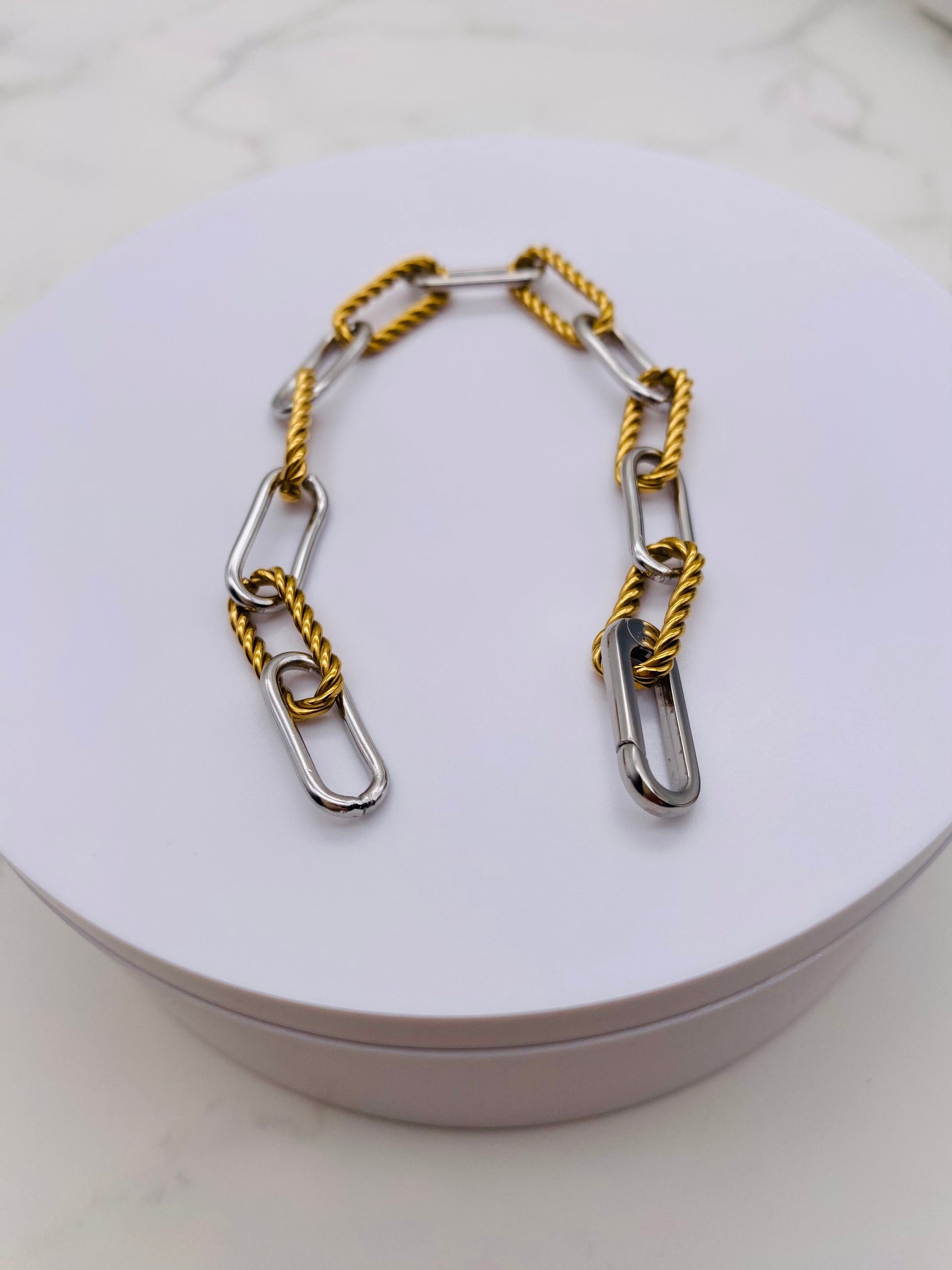 2 Tone Thick Twist Paperclip Bracelet