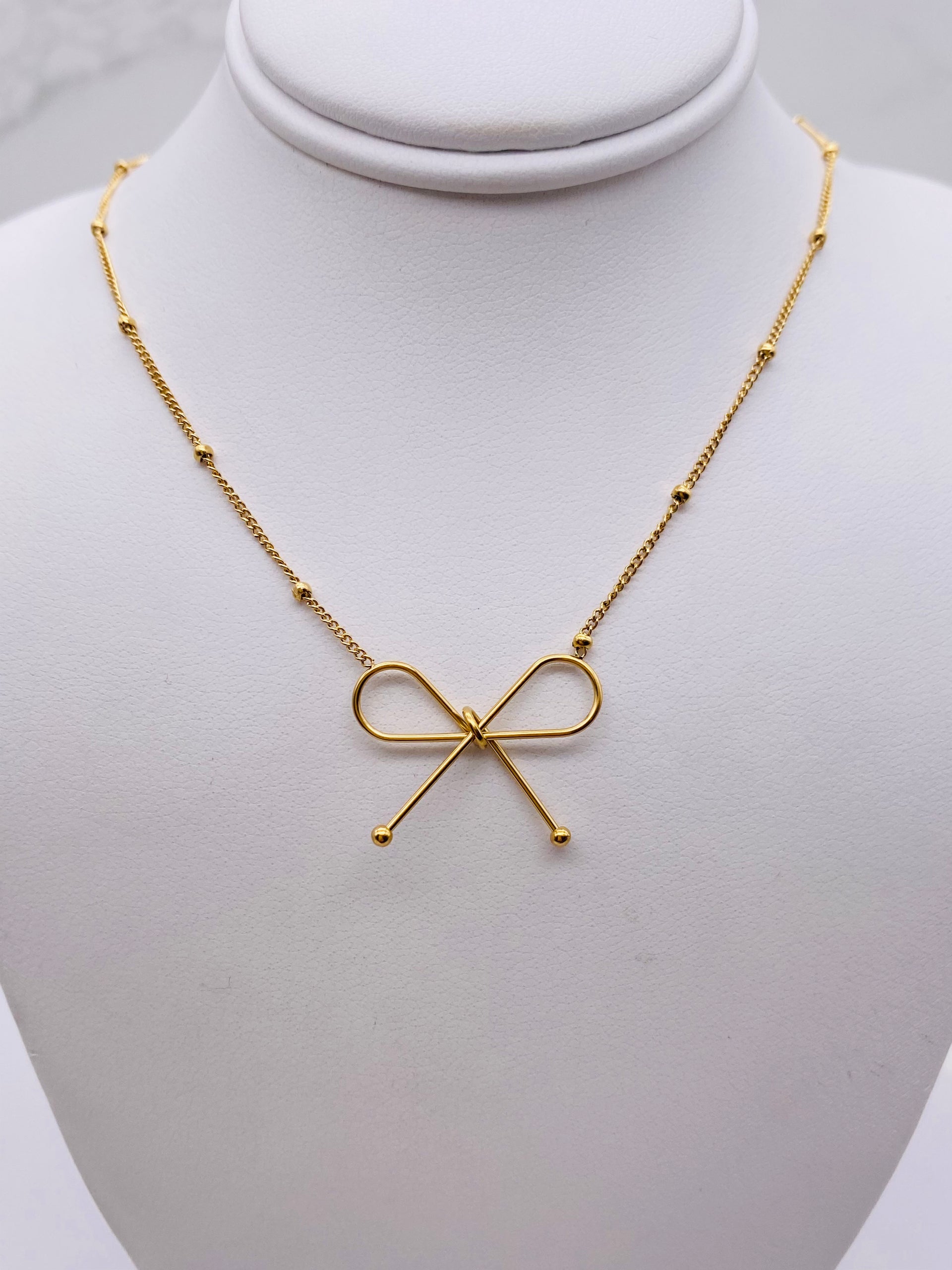 Thin Wire Ribbon/Bow Satellite Chain Necklace