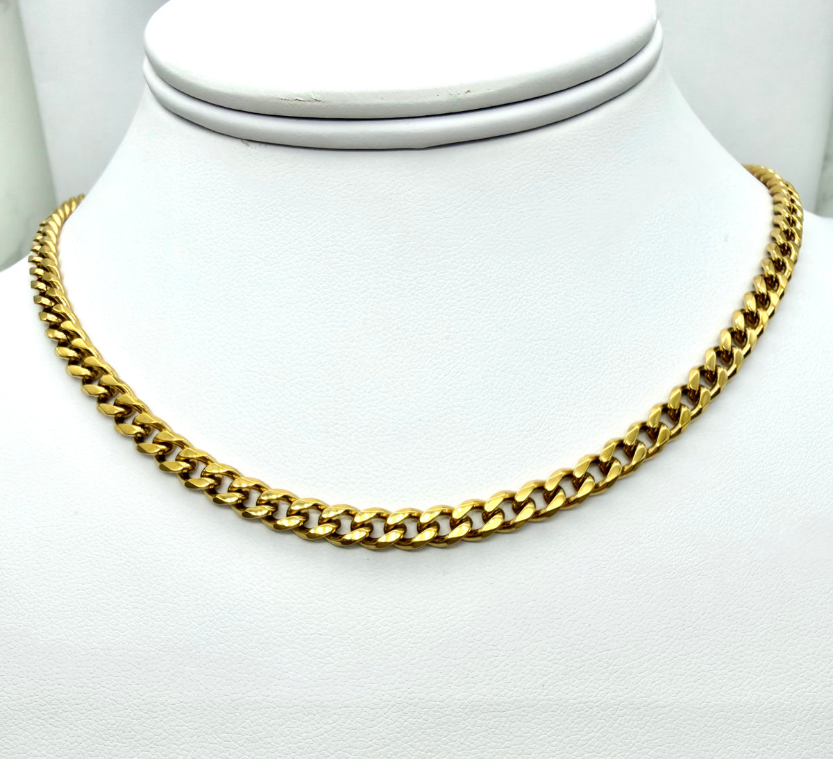 Thick Curb Plain - 19 inches long - 18K