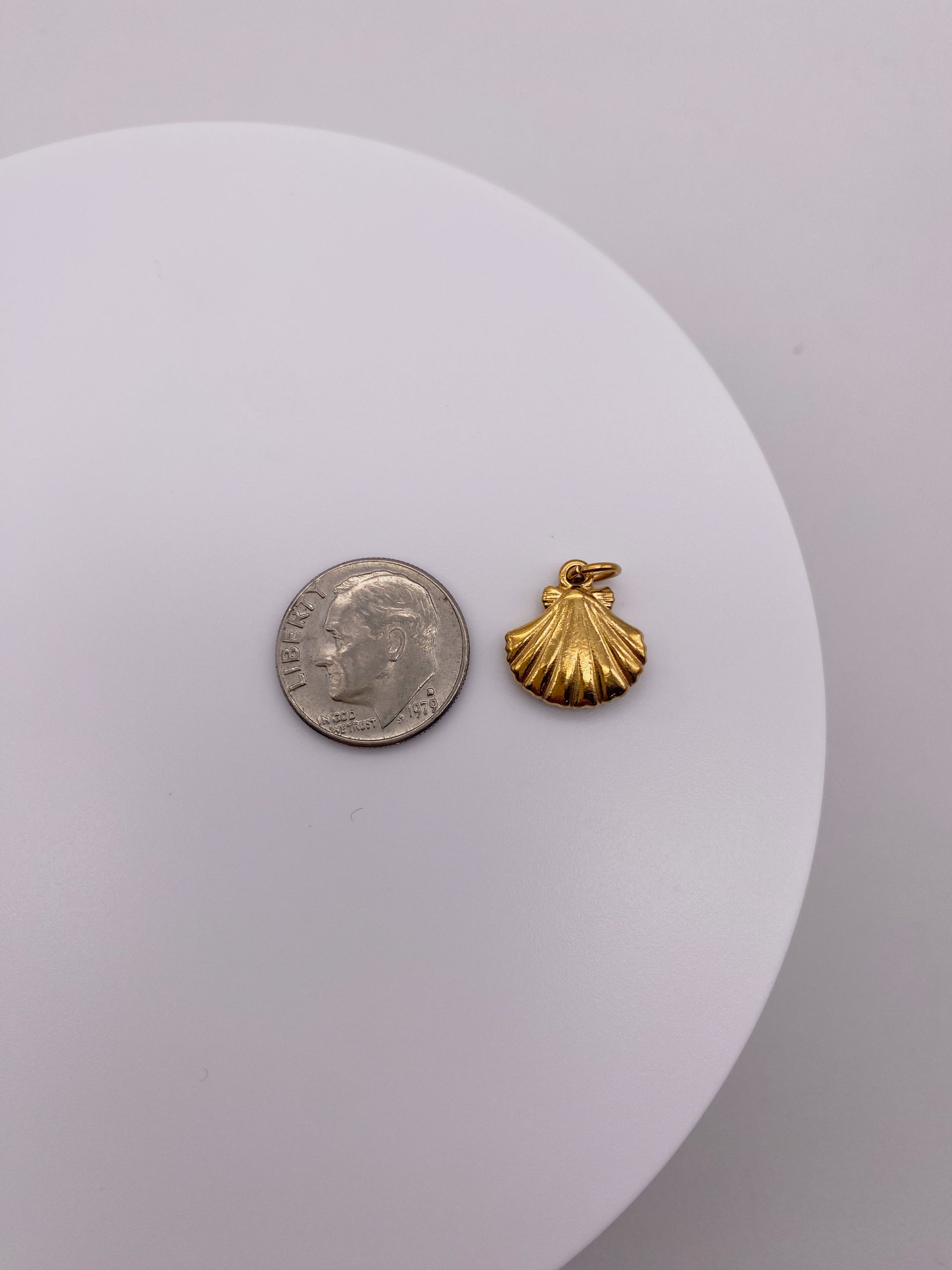 Clam Charm