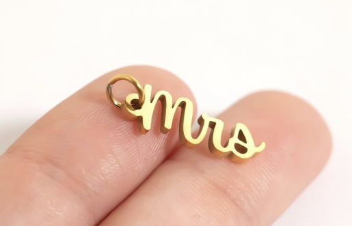 Mrs. Charm - 18K